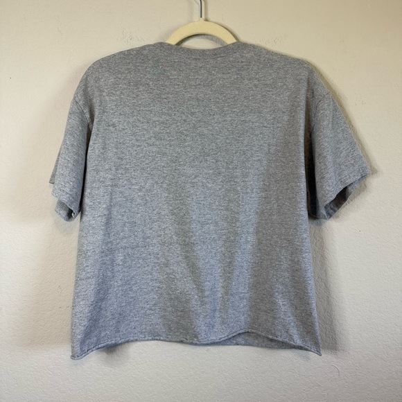 Winter Park Colorado Pink Spellout Gray Short Sleeve Cropped T Shirt - Picture 3 of 6